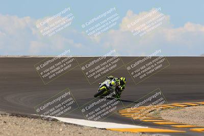 media/Sep-25-2022-CVMA (Sun) [[ee08ed6642]]/Race 8 Supersport Middleweight Shootout/